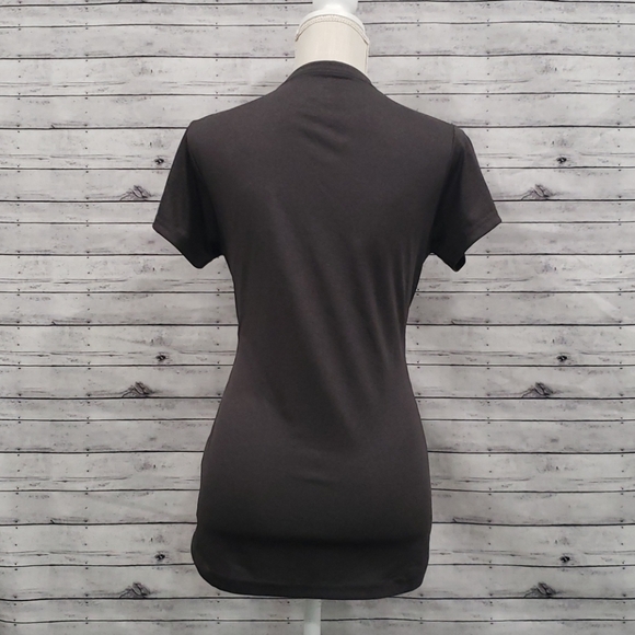 Puma-Dry Cell Poly Tech Short Sleeve V-Neck - Picture 4 of 8